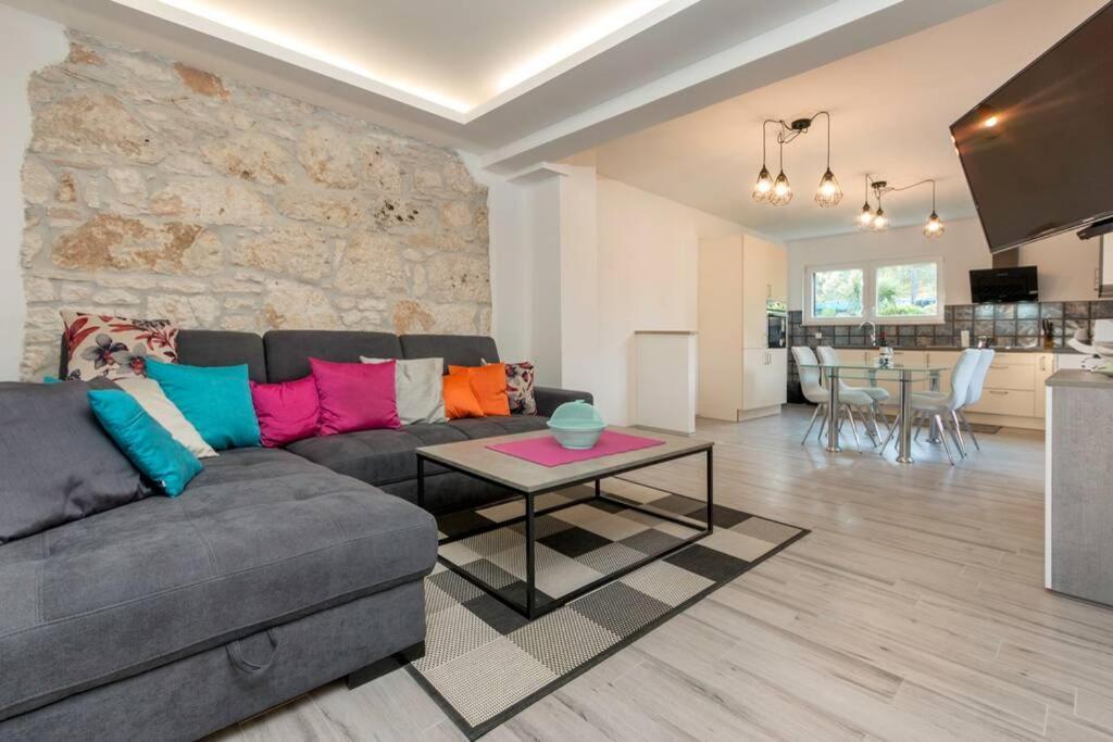 Predivan Novouredeni U Blizini Mora Apartmán