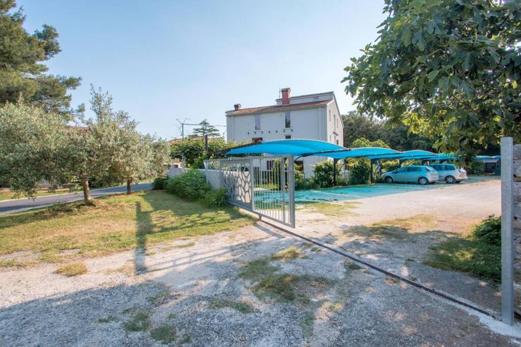 Predivan Novouredeni U Blizini Mora Apartmán Banjole
